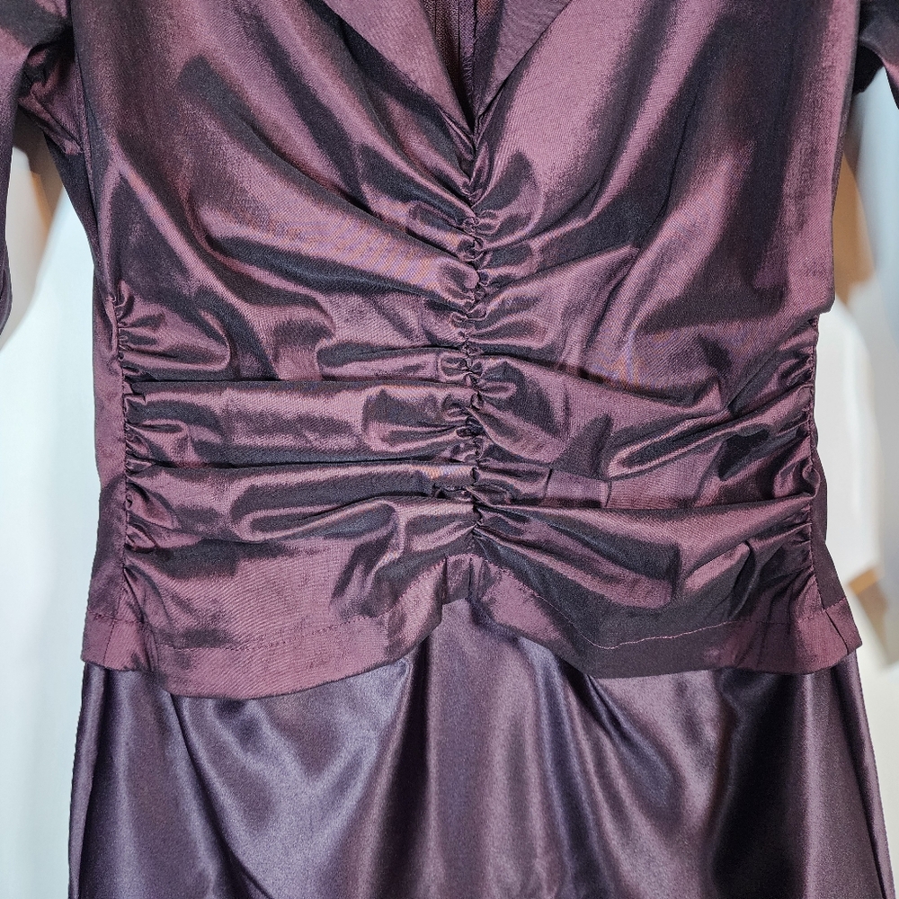 Tadashi Shoji Vintage Eggplant Purple Formal Elegant Collared Ruched Gown 8 - Picture 5 of 16